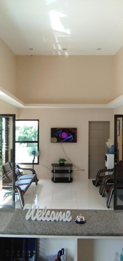 Claytown Pension House دوماغيتي المظهر الخارجي الصورة