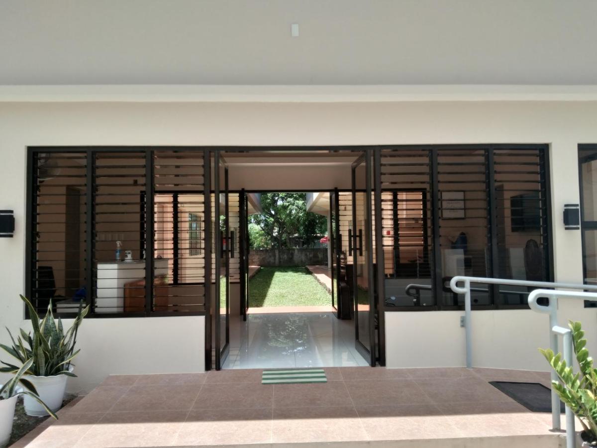 Claytown Pension House دوماغيتي المظهر الخارجي الصورة